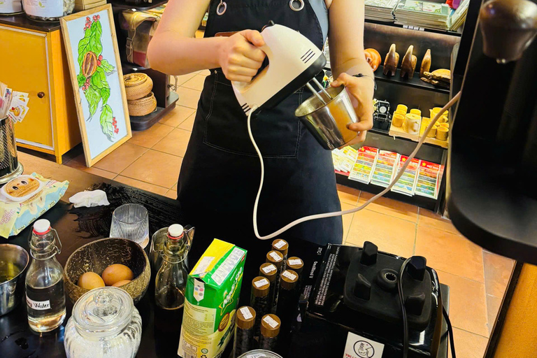 Hoi An Coffee Making Class & Roasting Process
