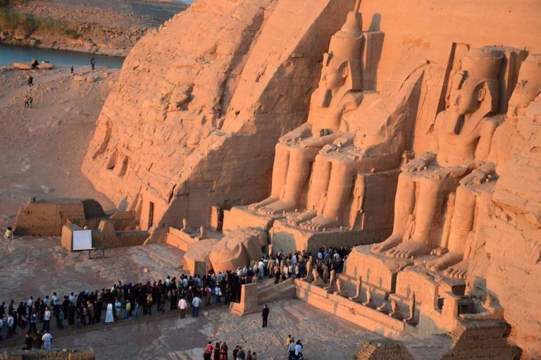 Cairo: 6-Nights Package Cairo, Nile Cruise to Luxor & Aswan Cairo: 6-Nights Package Cairo & Luxor & Aswan