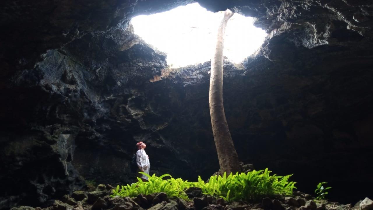 Private Tour: Die unterirdische Welt der Rapa Nui Höhlen