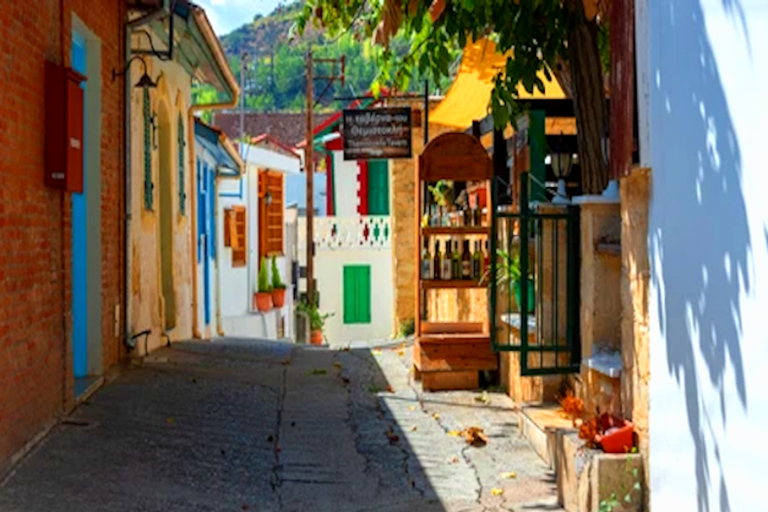 Tradizioni di Cipro: Pasteli, olio d&#039;oliva, vino e mitologia