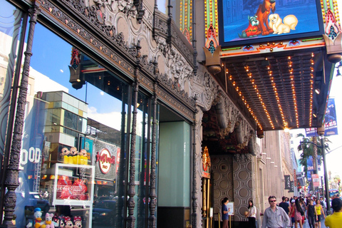 Hollywood et centre-ville de Los Angeles : visite d'une jounée à pied et en métroVisite à pied et en métro d'Hollywood et du centre-ville de Los Angeles, d'une jounée