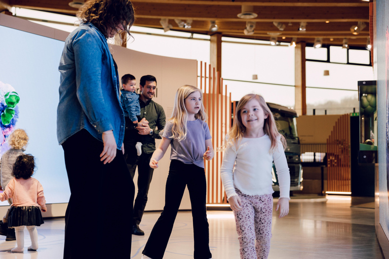 Göteborg: World of Volvo-utställningens inträdesbiljett