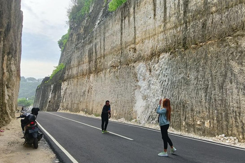 Bali: Puja Mandala, Tanah Barak Beach, & Jimbaran Dinner
