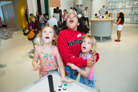 Dubai: OliOli® Children Museum Admission 3-Hour Full Access 1child/infant ticket includes 1free adult