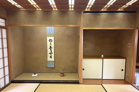 Sheraton Miyako Hotel Osaka: Cerimónia do Chá com Aluguer de QuimonosSheraton Miyako Hotel Osaka: Cerimónia do Chá com Aluguer de Quimono