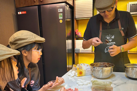 Hanoi: Chocolate Bean to Bar Making Workshop