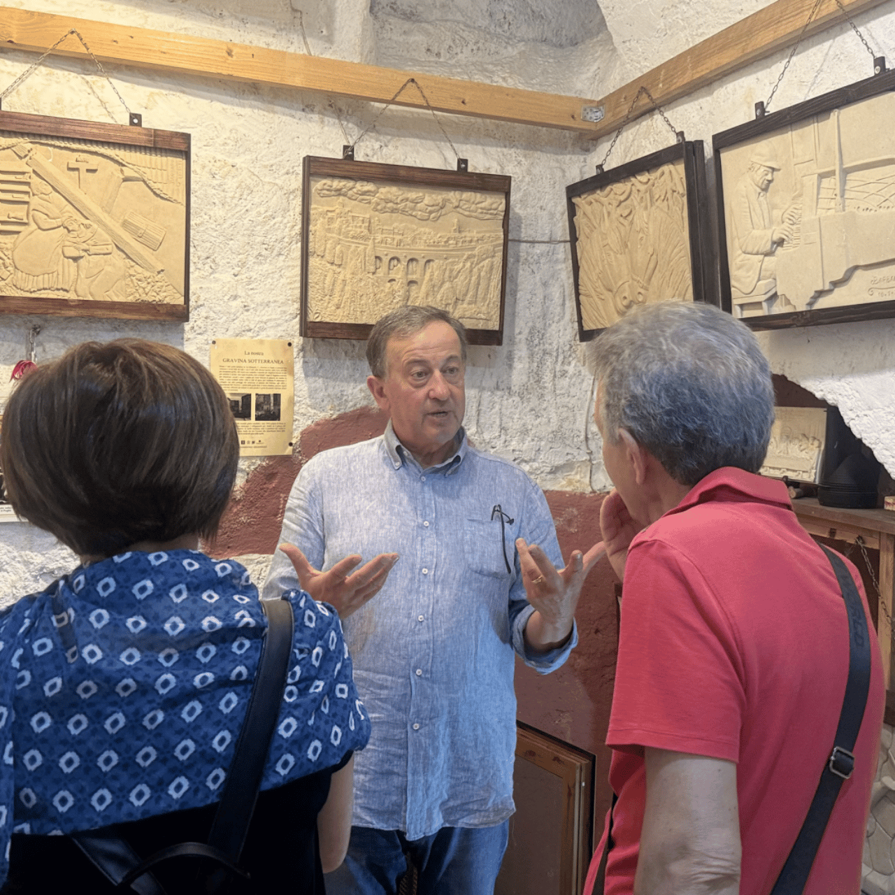 Gravina Essentials: Lokale Kultur, Lebensmittelverkostung und Audioguide