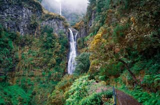 Madeira: Genieße einen geführten Rundgang durch das Rabaçal-Tal