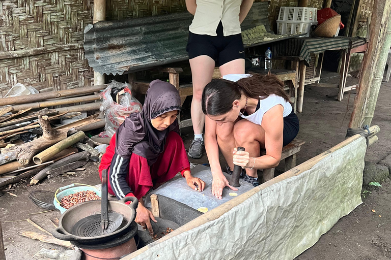 Yogyakarta:Pindul Cave, tubing & Plaosan Temple Cycling Tour Pindul cave Only