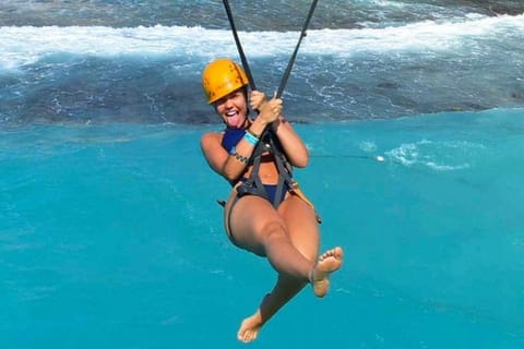 Cancun: Isla Mujeres Royal Garrafon VIP Park Entry Ticket