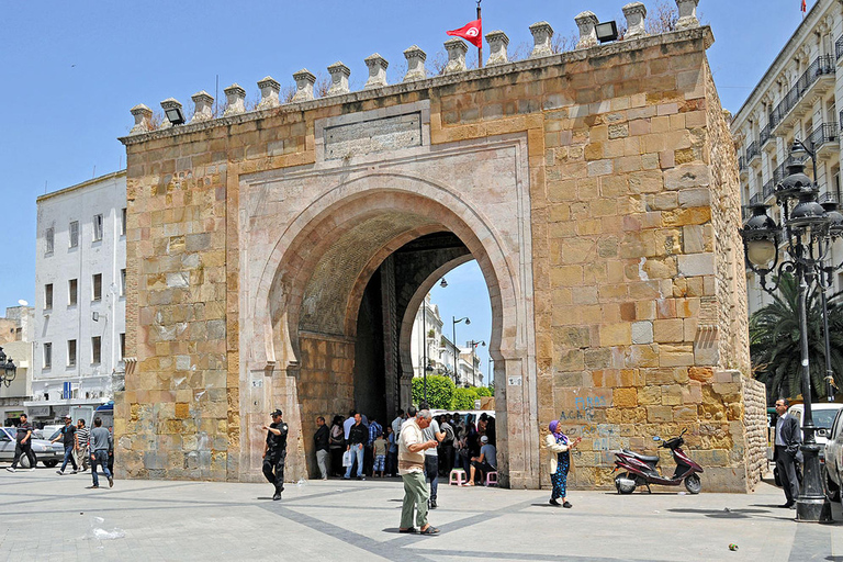 From Hammamet: Half-day Tunis Medina & Bardo cultural tour From Hammamet: Half-day Tunis Medina & Bardo cultural tour