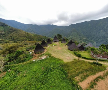 Explore Traditional Village of WAE REBO 2D/1N Shared Tour