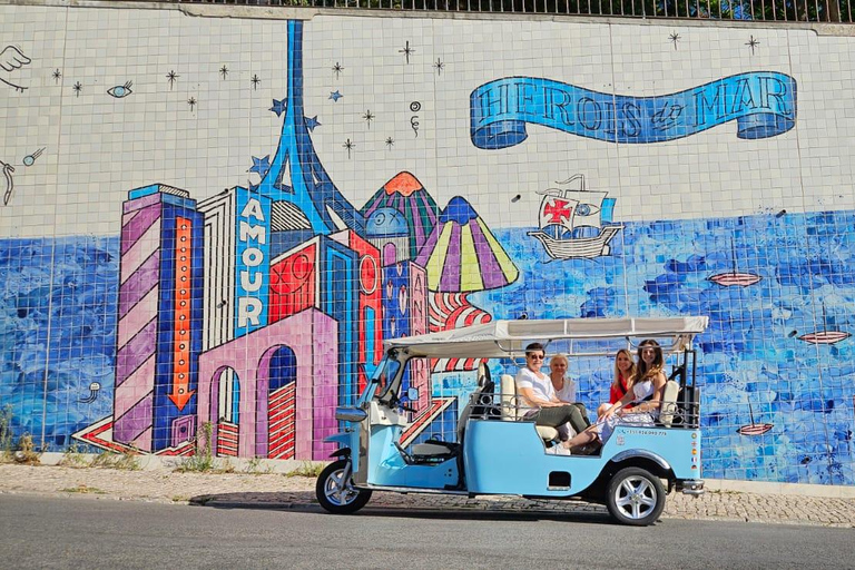 Lisbona: Tour Tuk-Tuk in francese o tedesco con vera guida localeTour di 2 ore: Centro storico di Lisbona e centro città
