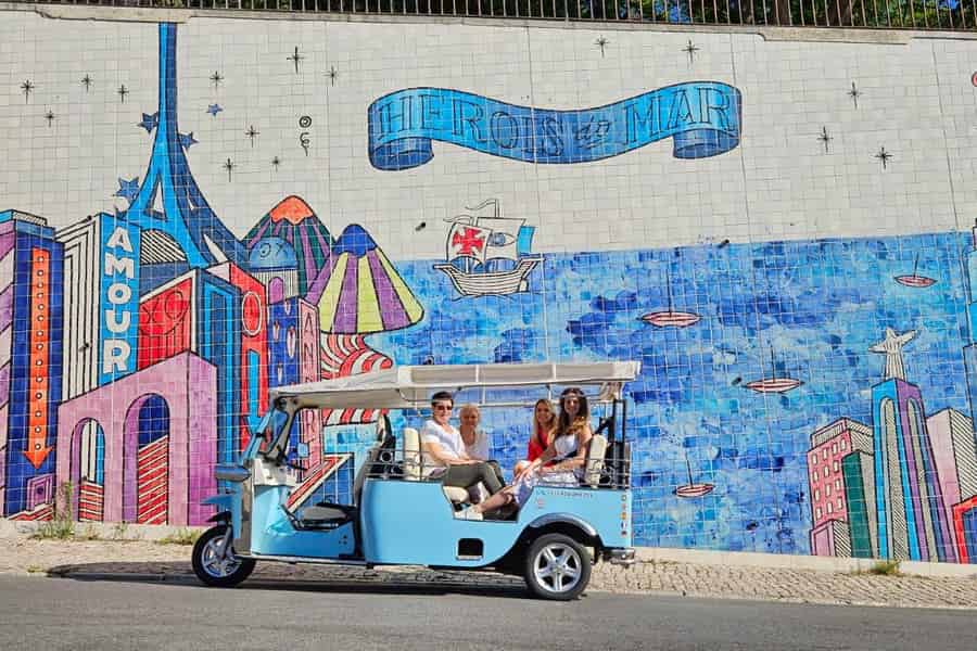 Lissabon: Tuk-Tuk-Tour auf Französisch oder Deutsch mit ortskundigem Guide. Foto: GetYourGuide