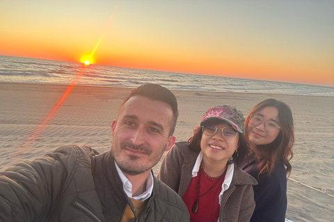 Berat: Private Sunset Tour with Wine and Fruits