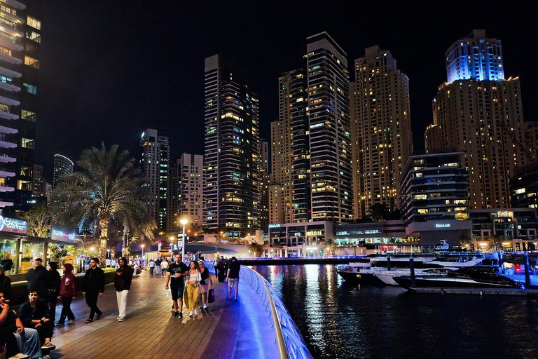 Dubai: Evening Luxury Yacht Tour with Hotel Pickup Dubai: Marina 2-Hours Luxury Yacht Tour with Hotel Pickup