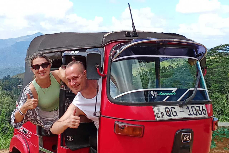 Kandy Evening City Tour & Dance Show Reservations by Tuk-Tuk Kandy evening tour