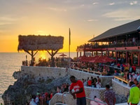 Seven Miles Beach &Rick's Cafe Visite privée de Montego Bay - Hizvo