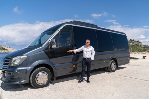 Zakynthos: Private Sightseeing Tour with Locals Zakynthos: Private Island Tour Full option Boat Trip & Views