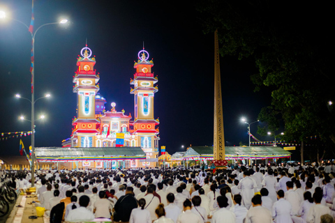 Van Ho Chi Minh: Zwarte Maagdenberg &amp; Cao Dai Heilige Mis