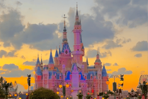 Shanghai: Disneyland Resort Entry Ticket with 8 Attractions