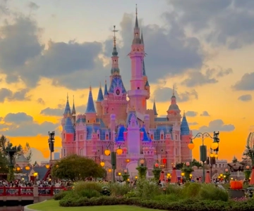 Shanghai: Entrada al Disneyland Resort con 8 Atracciones