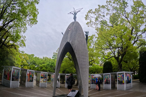 Prywatna wycieczka do Hiroszimy, Miyajimy i Kopuły Bomby AtomowejHiroszima Miyajima i kopuła bomby - prywatna wycieczka