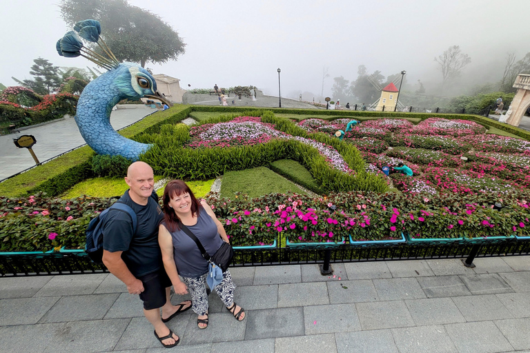 Ba Na Hills: Golden Hand Bridge Early Morning Tour- Private