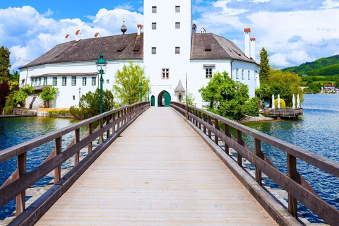 Hallstatt: Guided one day trip from Vienna (small group)