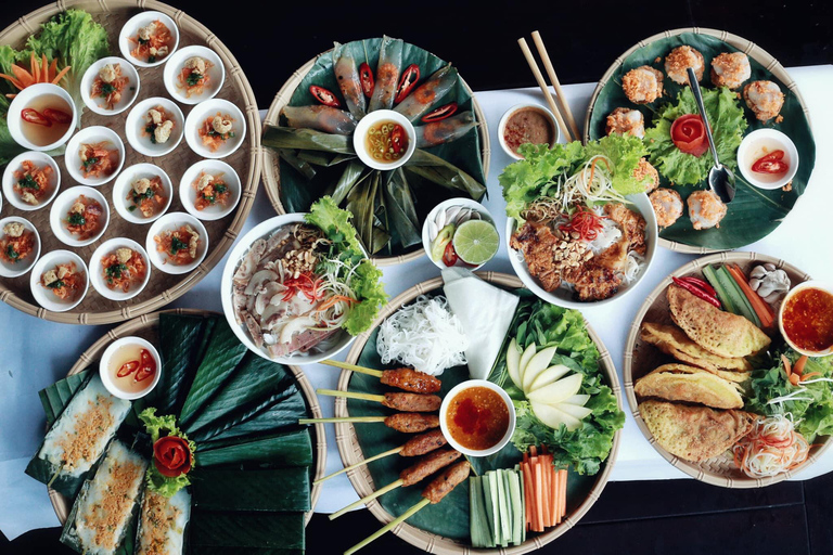 Hue Cyclo Tour, Folk Music on Perfume River with Hue Cuisine