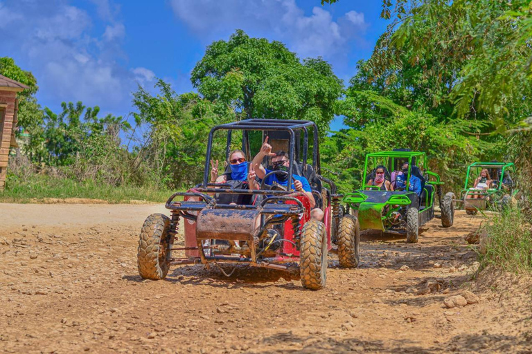 Punta Cana: Excursão off-road na Praia Macao com veículos todo-o-terrenoPunta Cana: Passeio Off-Road na Praia Macao com veículos todo-o-terreno