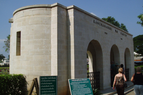 BKK: Damnoen Floating Market, Maeklong Rail & River Bridge