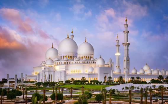 Abu Dhabi: Große Moschee, Königspalast und Etihad Tower