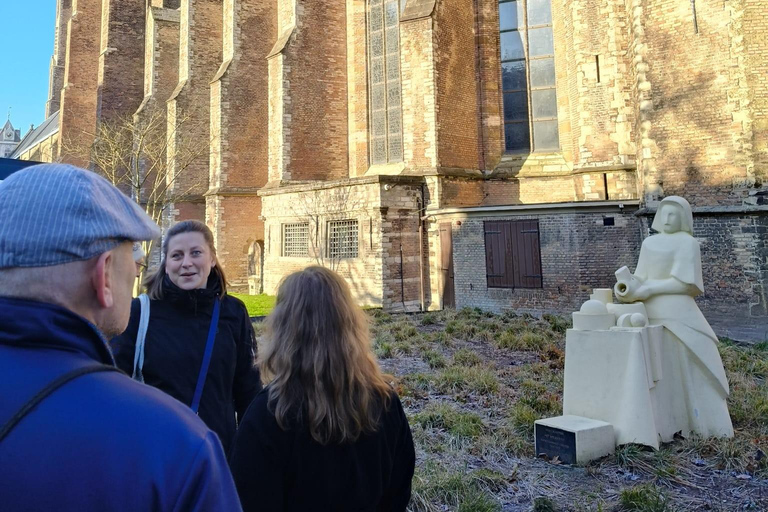 Delft: Johannes Vermeer walking tour Guided walking tour in Dutch