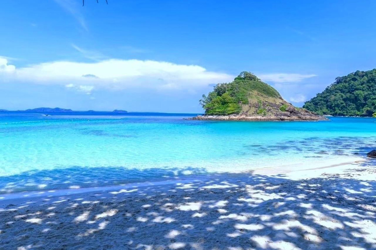 Phi Phi lee: Overwater Villa Stay with Boat Transfers