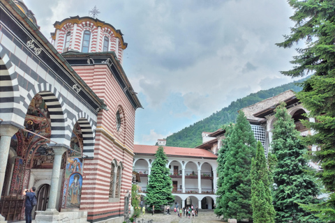 From Sofia: Rila Monastery and Villa Montevino Half-Day Trip City Center Drop off