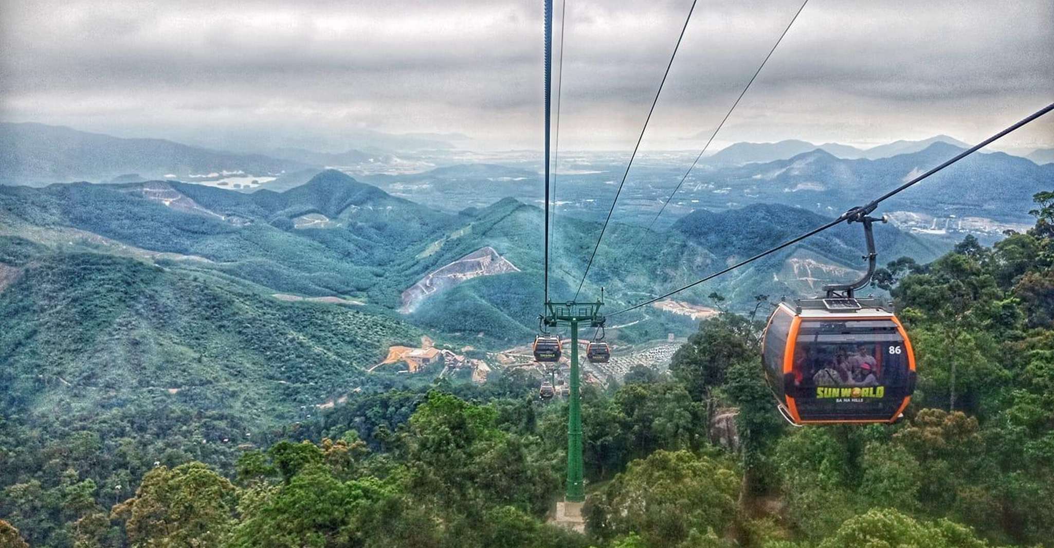 BA NA HILLS, Transfert de voitures privées de Hue, Hoi An à Da Nang - Housity