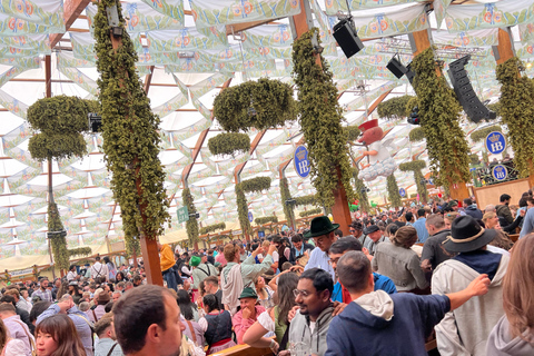 Munich: Oktoberfest Tour & Big Beerhall Evening Reservation 1. Sunday Oktoberfest 2026: Tour & Big Beerhall Reservation