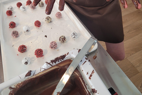 Munich: Exclusive Chocolate Workshop at Chocolate Studio FERI