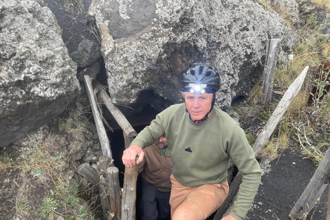 Excursion en Jeep sur l’Etna : depuis Catane, Zafferana Etnea, TaormineETNA JEEP TOUR. TAORMINE Prise en charge