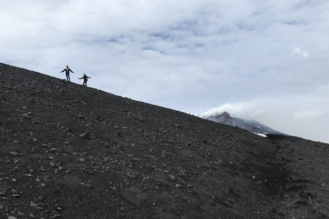 Catania: Ätna Abenteuertrekking mit einem Guide