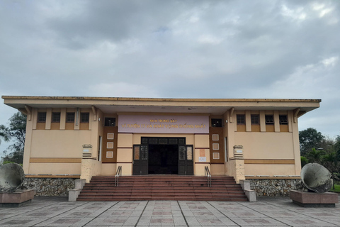 Hue: DMZ Half-Day by Private Car with Vinh Moc Tunnels