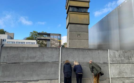 Berliner Mauer Tour - Tränen, Tunnel und Triumphe
