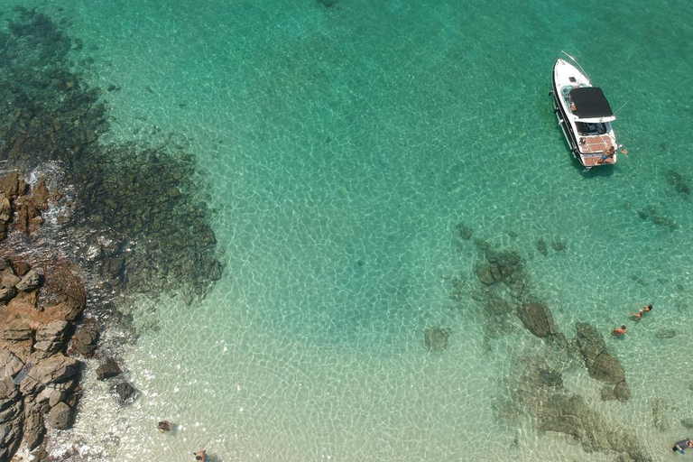 Angra dos Reis: Full-Day Tour with Lunch and Boat Ride