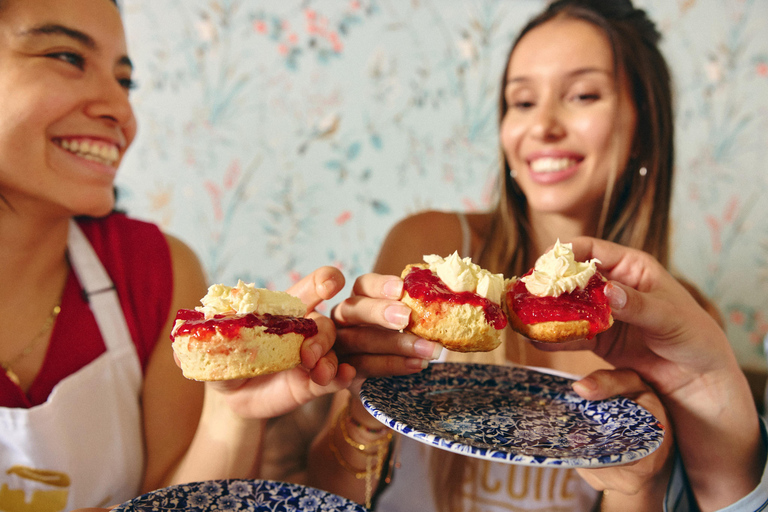 London: Traditional English Scone Making and Tea Workshop