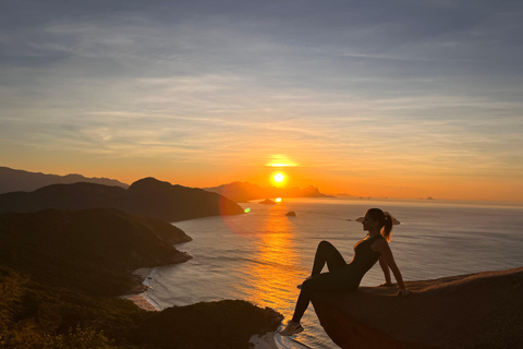 Sunrise at Pedra do Telégrafo: Guide, transportation, and photos included Sunrise at Pedra do Telégrafo: Guide, transport and photos included