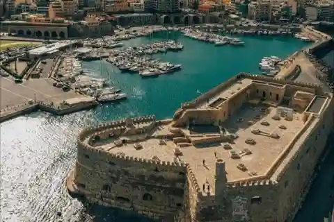 Au départ de Réthymnon : Excursion au PALAIS DE KNOSSOS et à la VILLE D'HERAKLION