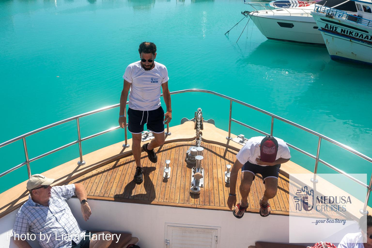 Protaras: Medusa Chill-Out Cruise to Blue Lagoon & Sea Caves