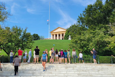 Private Washington DC Grand Tour with Changing of the Guard.