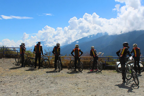 Cusco: 4 Day Jungle Adventure to Machu Picchu